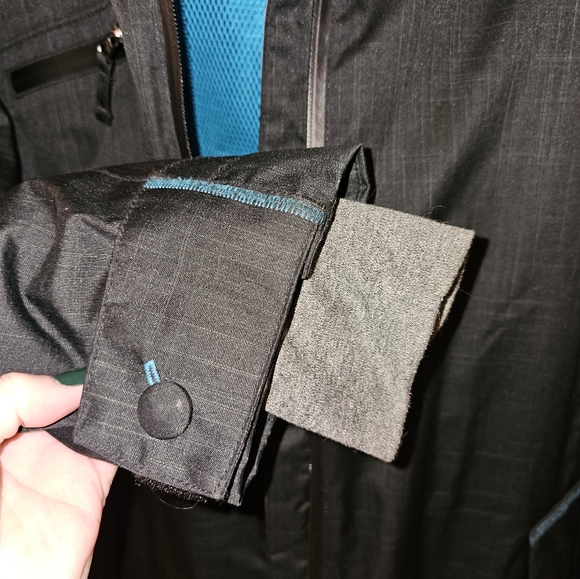 ROXY Winter Ski/ Snowboarding Jacket Size XL - Picture 11 of 17